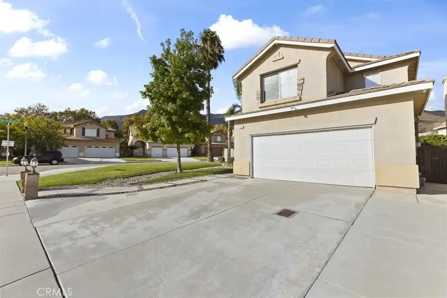 14874 Southend, Fontana, CA 92336 - Image #2