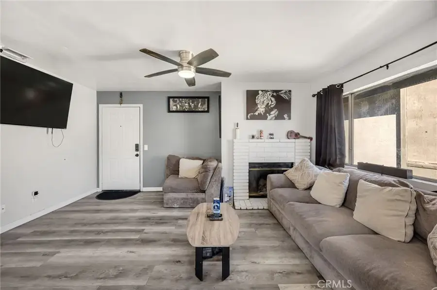 1251 S Meadow #116, Colton, CA 92324 - Image #3