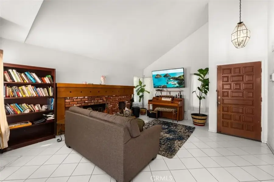 36 Westbrook, Phillips Ranch, CA 91766 - Image #3