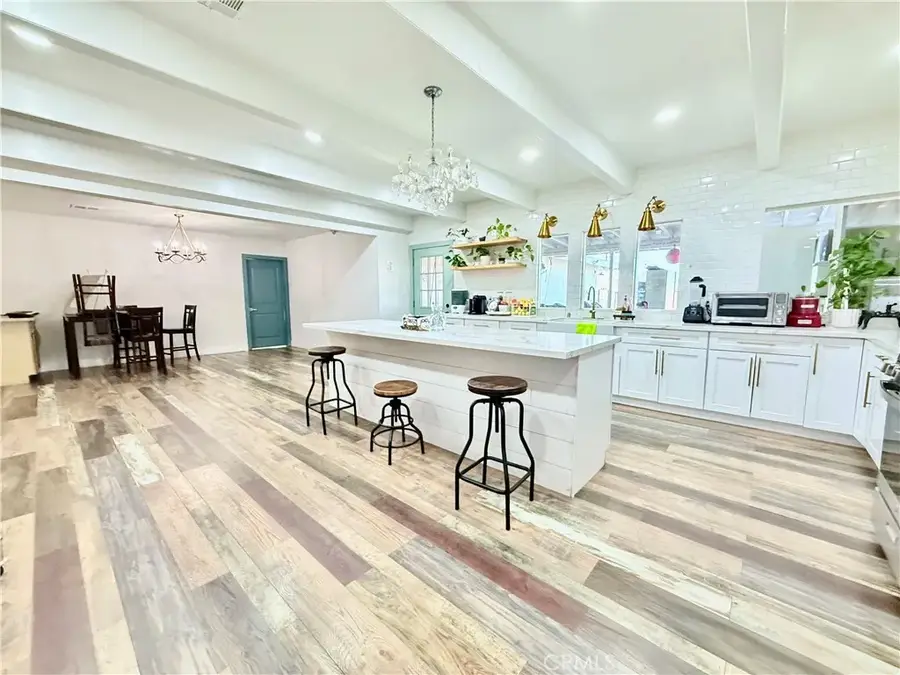 21868 Isatis Avenue, Apple Valley, CA 92307 - Image #3