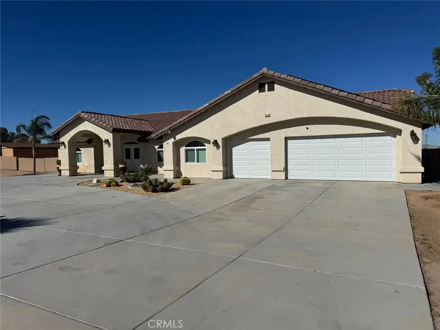15914 Mission Street, Hesperia, CA 92345 - Image #3