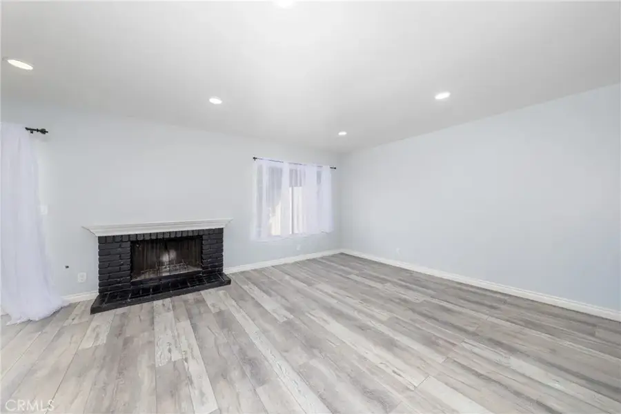 555 S Azusa, Azusa, CA 91702 - Image #3