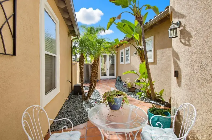 26161 Wyndemere Court, Escondido, CA 92026 - Image #2