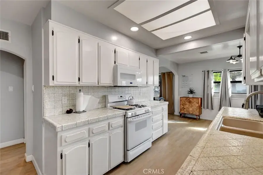 1223 Charvers, Glendora, CA 91740 - Image #3