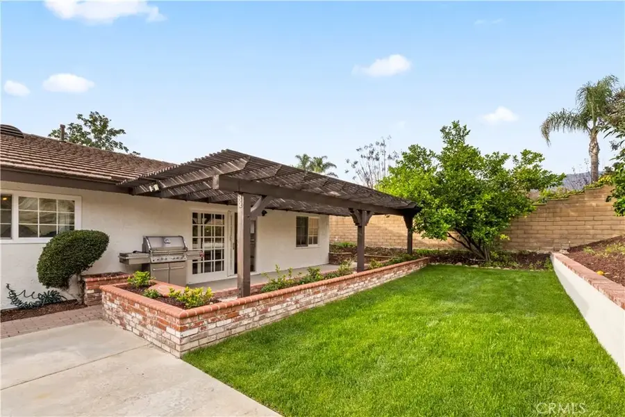 384 Andover, Claremont, CA 91711 - #3