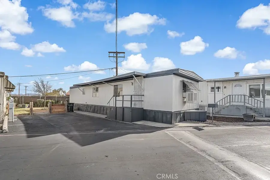 16473 Green Tree #46, Victorville, CA 92395 - Image #2