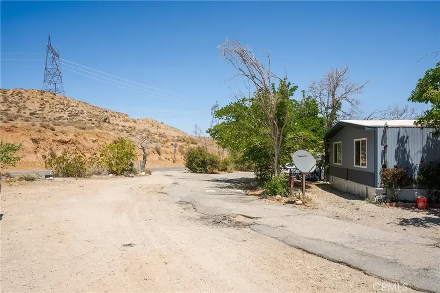 34220 Cheseboro, Palmdale, CA 93552 - Image #3