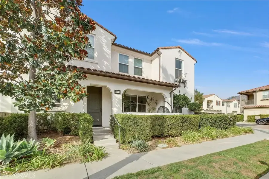 870 E Mountain #D, Azusa, CA 91702 - Image #2