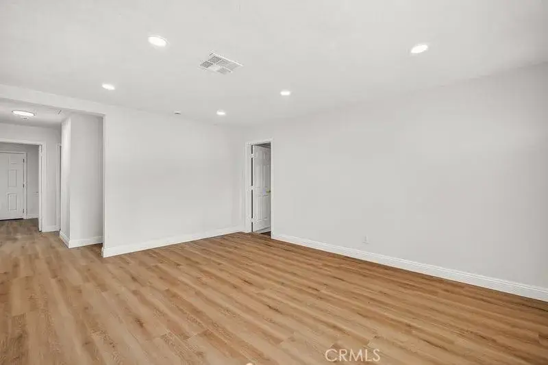 18222 10th, Bloomington, CA 92316 - Image #3