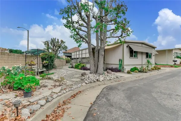3945 Bradford #135, La Verne, CA 91750