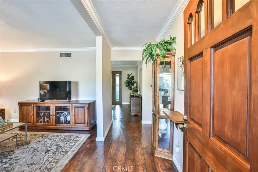 1102 E Renwick, Glendora, CA 91740 - Image #3