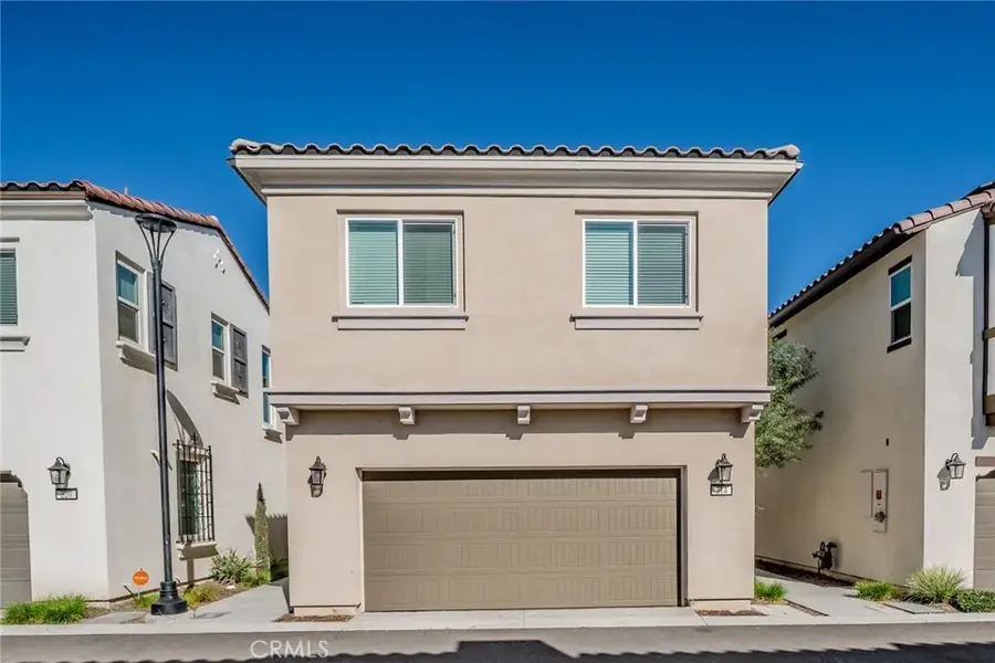 214 Bonita Lane, Rialto, CA 92376 - Image #2