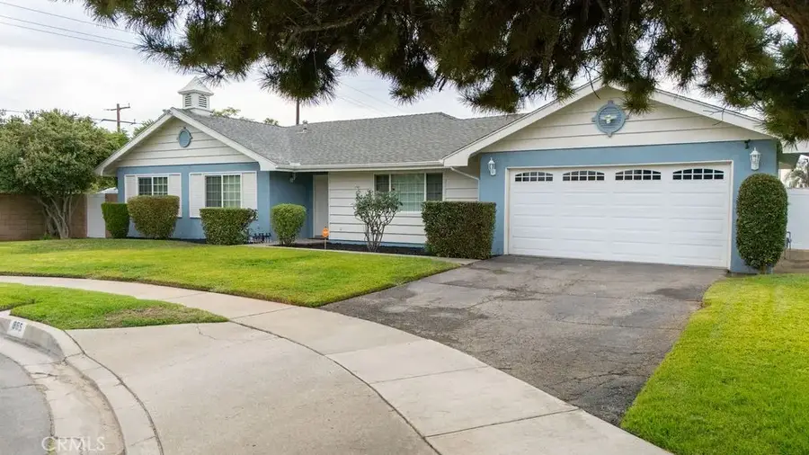 885 E Home, Rialto, CA 92376 - Image #2