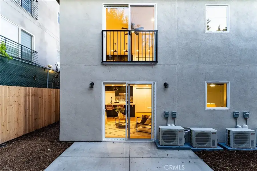 1189 Crenshaw Boulevard, Los Angeles, CA 90019 - Image #2