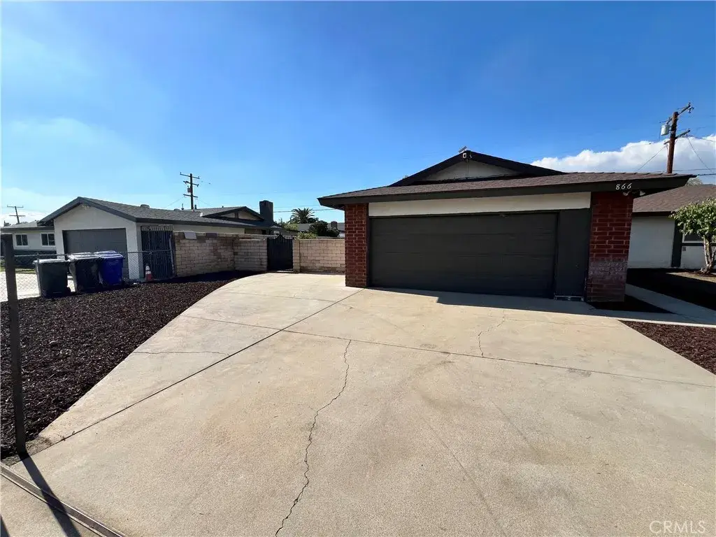 866 N Eucalyptus, Rialto, CA 92376 - Image #1