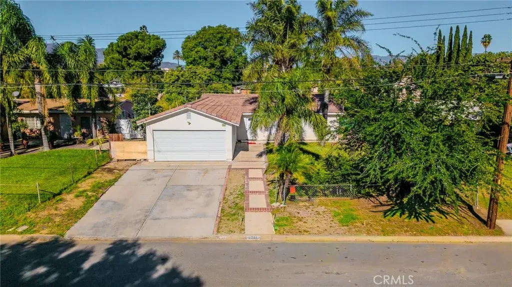 17232 Ceres, Fontana, CA 92335 - Image #1