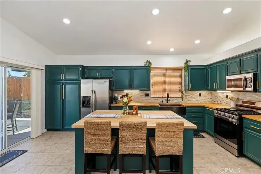 22686 Hannah Court, Corona, CA 92883 - #3