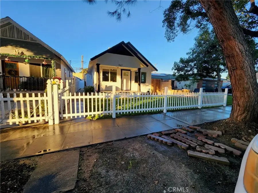 567 W Center, Pomona, CA 91768 - Image #3