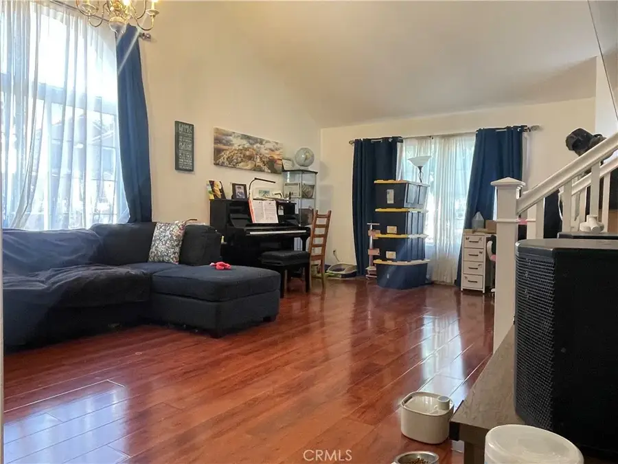 130 Ashbrook Lane, Pomona, CA 91766 - Image #3