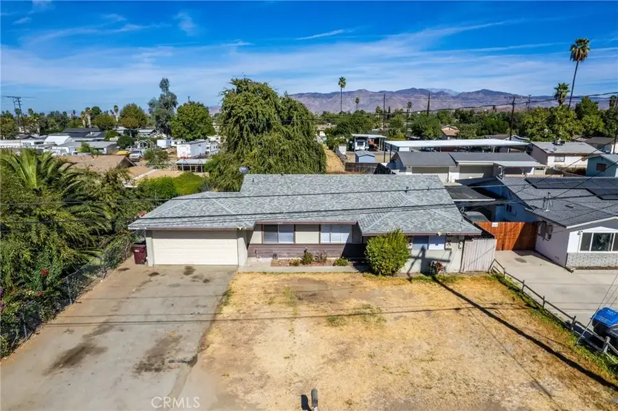 40602 Shellie Lane, Hemet, CA 92544 - Image #2