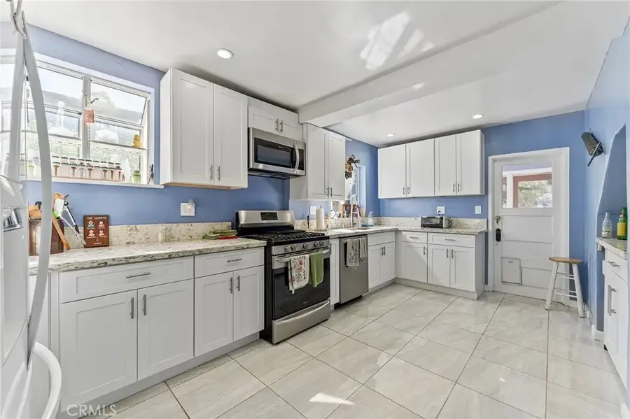 2042 Rome, Los Angeles, CA 90065 - Image #3