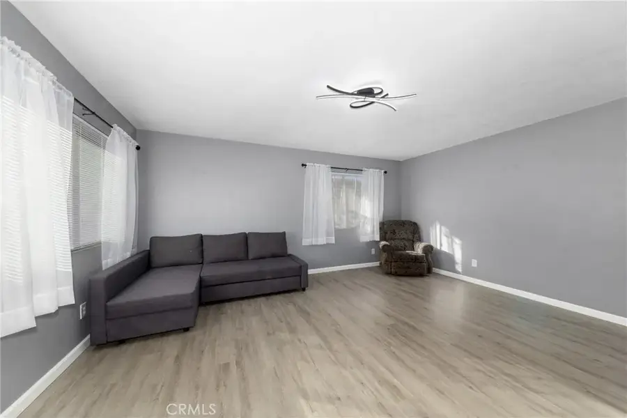 623 E Old 2nd St, San Jacinto, CA 92583 - Image #3