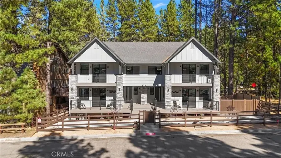679 Summit Boulevard, Big Bear, CA 92315 - Image #2