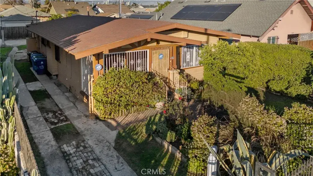 933 W 57th, Los Angeles, CA 90037 - Image #1