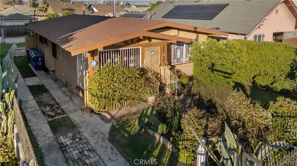 933 W 57th, Los Angeles, CA 90037