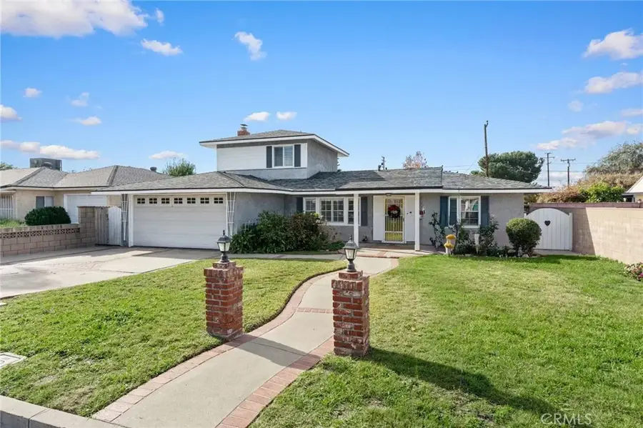 1045 Cathedral Way, Pomona, CA 91768 - Image #2