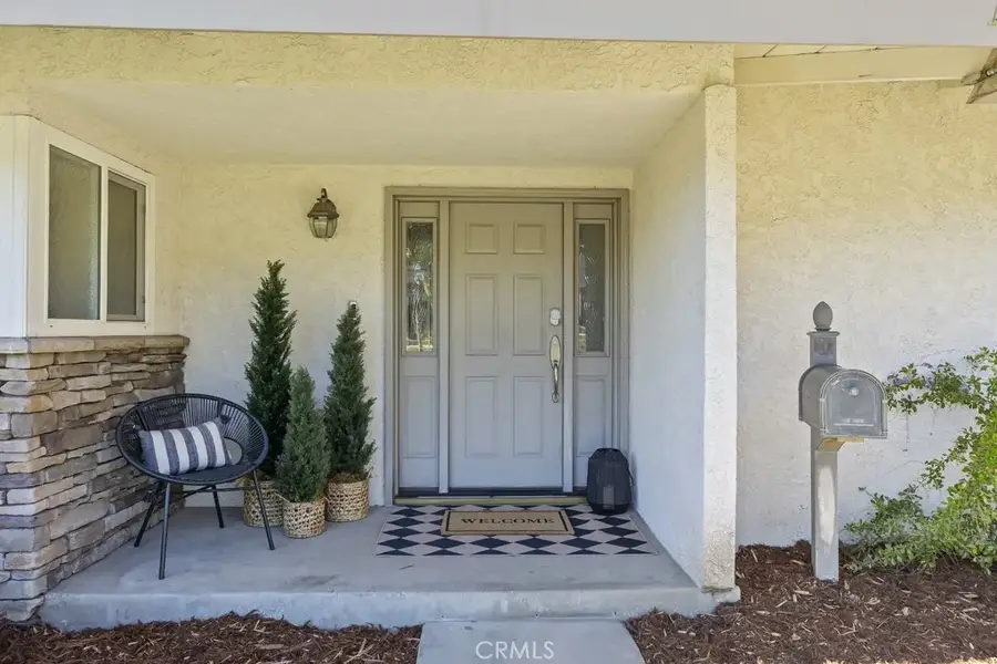 105 Country Club Court, Glendora, CA 91741 - Image #2