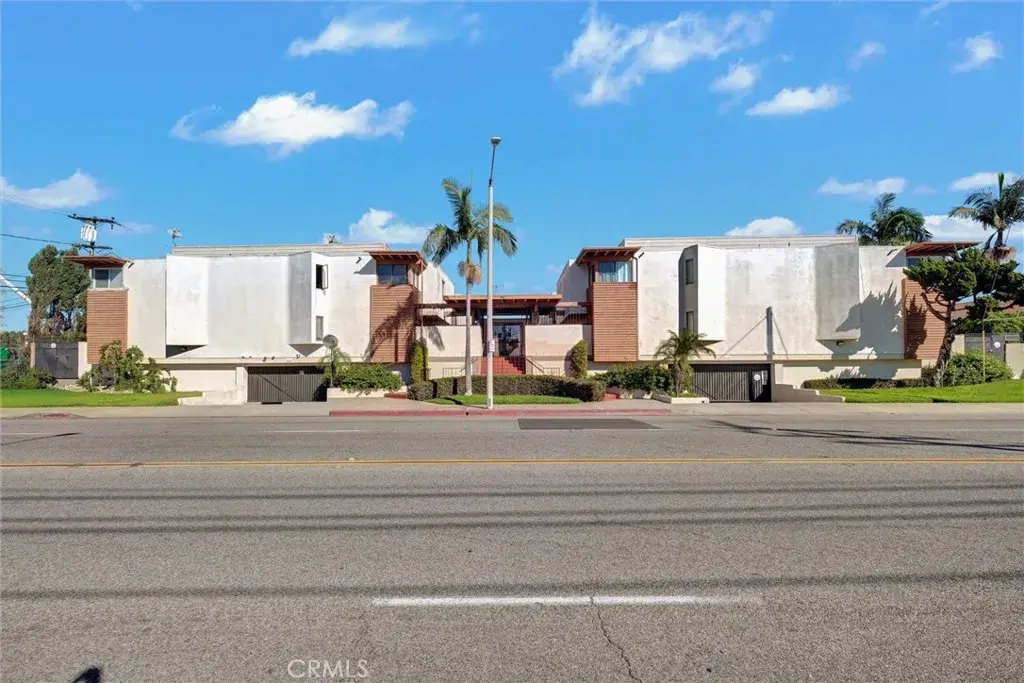 7033 Stewart And Gray Road #24, Downey, CA 90241 - Image #1