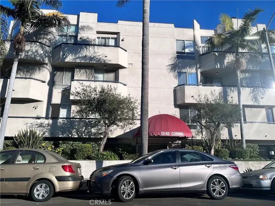 1240 S Corning #108, Los Angeles, CA 90035 - Image #2