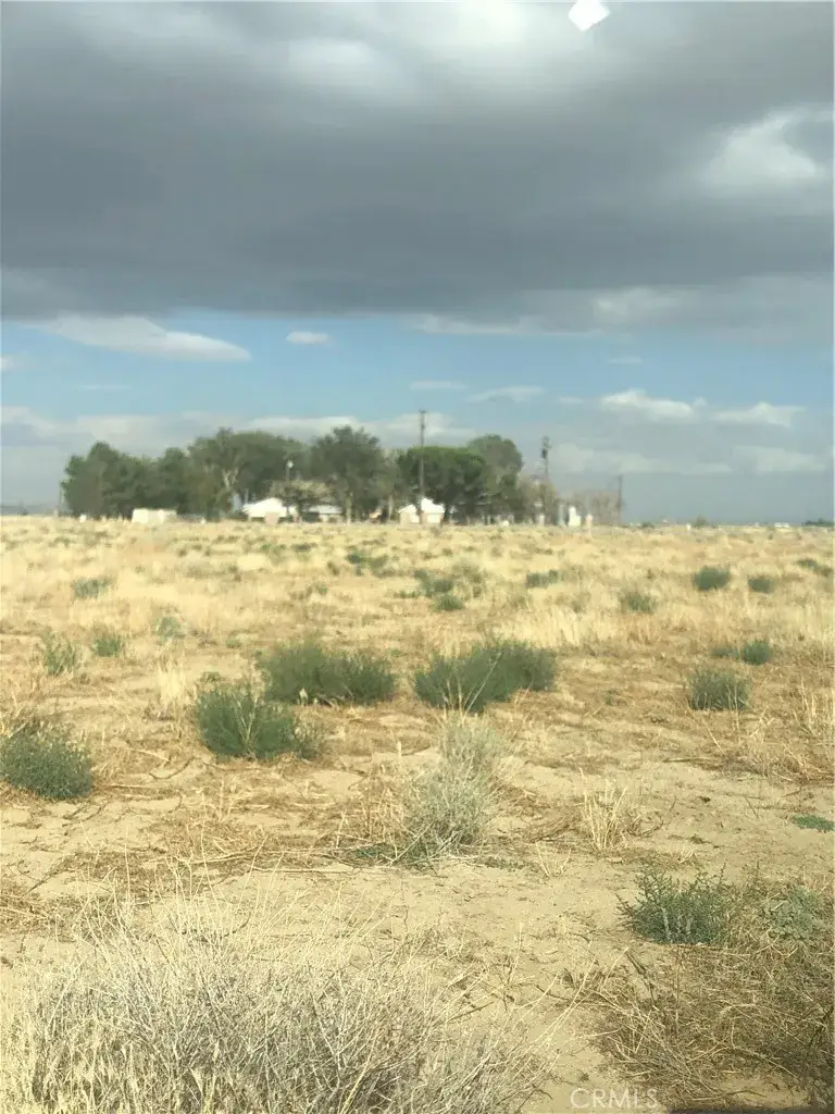 70 Antelope, Lancaster, CA 93536 - Image #2
