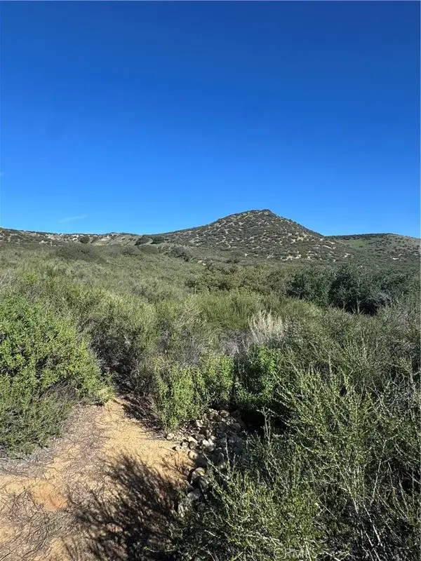 0 Curaco Tr, Chatsworth, CA 91311