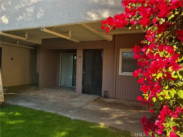 575 N Villa Court #107, Palm Springs, CA 92262