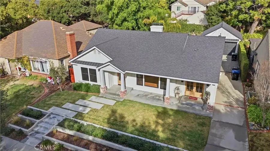 1230 Oak Circle, Glendale, CA 91208 - Image #2