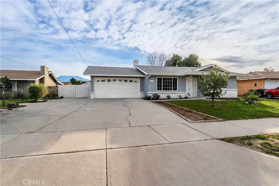 638 N Girard, Hemet, CA 92544 - Image #2