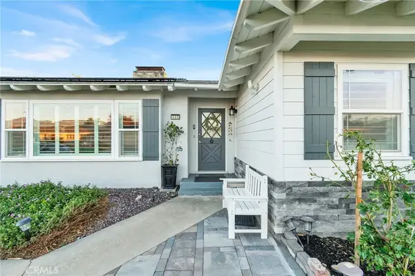 133 E Van Koevering, Rialto, CA 92376