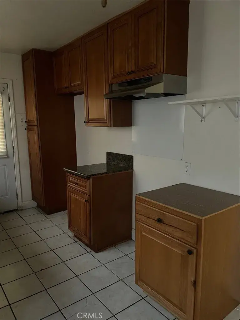 841 W B, Ontario, CA 91762 - Image #3