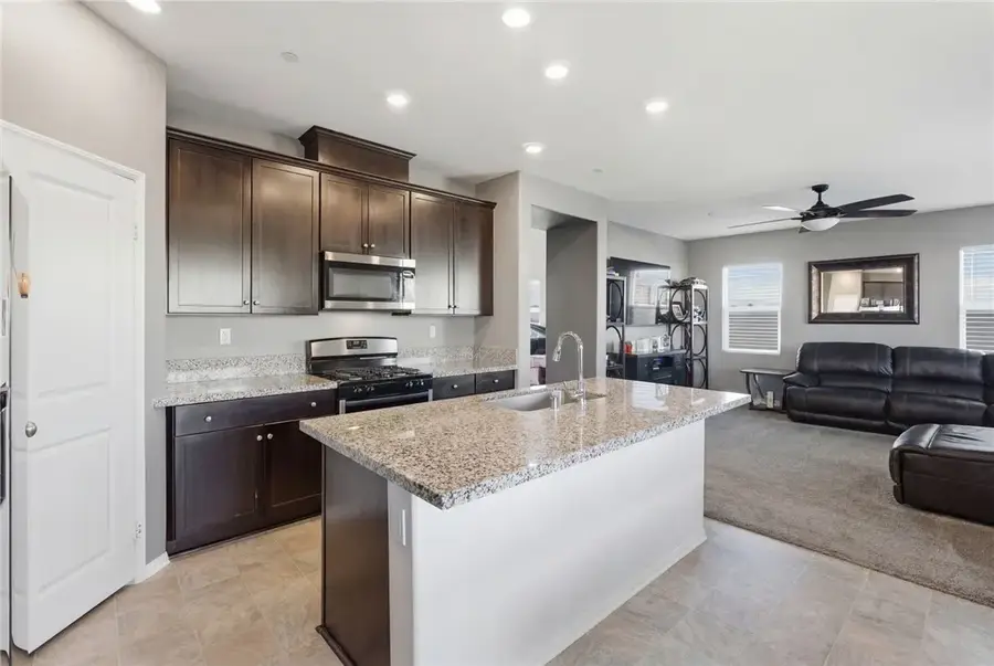 11872 Firbrook Street, Victorville, CA 92392 - Image #3