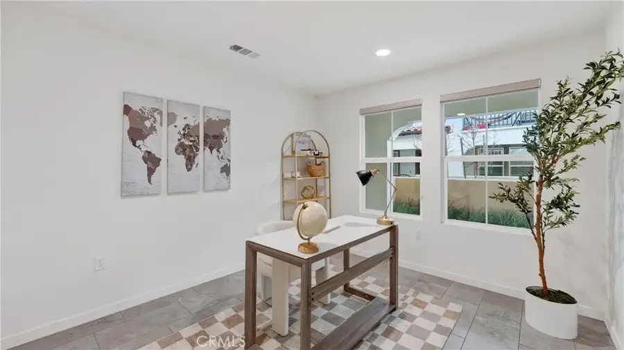 10548 Acorn Place, Los Alamitos, CA 90720 - Image #2