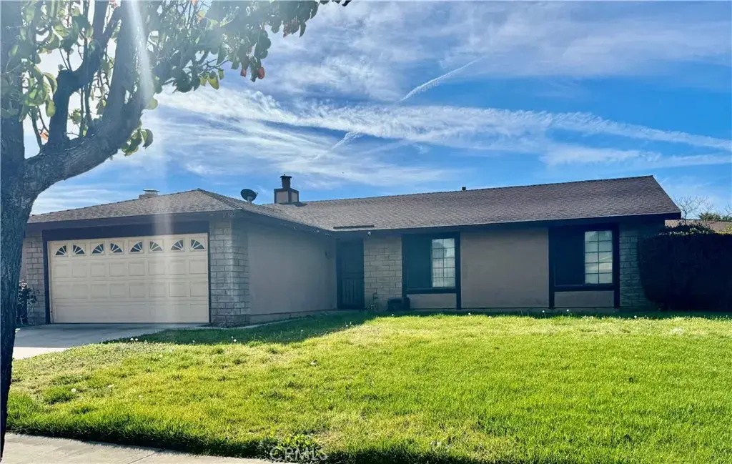 15681 San Jacinto, Fontana, CA 92336 - #1