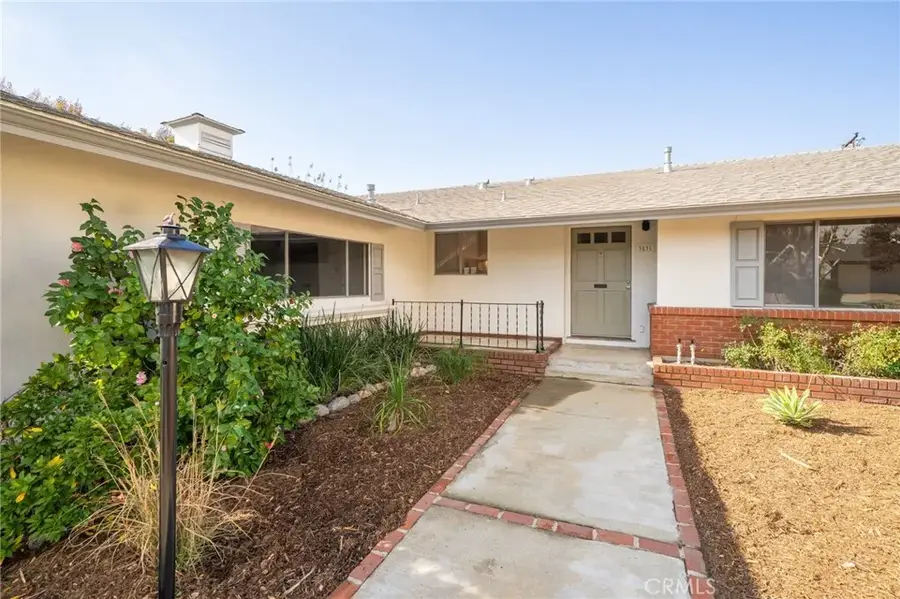 3831 Lealma Avenue, Claremont, CA 91711 - Image #2