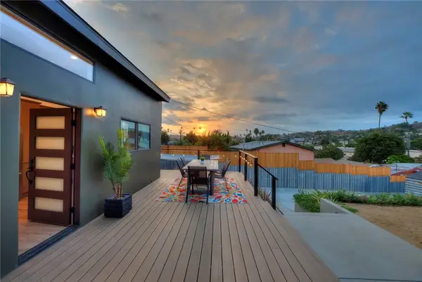 5160 Oakland, Los Angeles, CA 90032