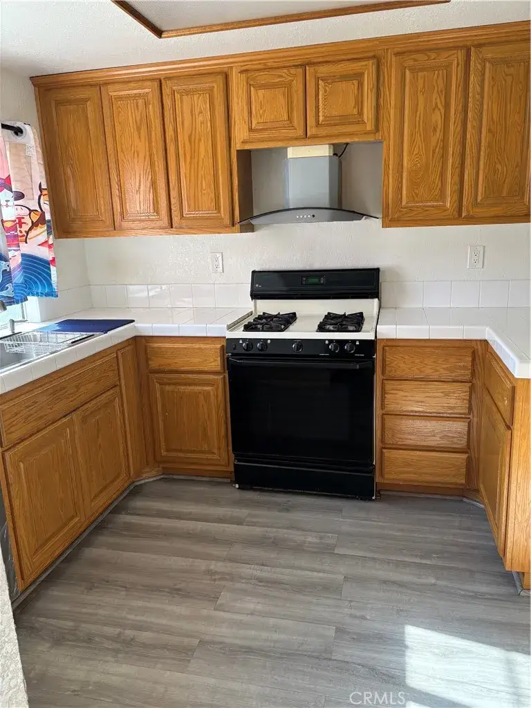 14202 Long View, Fontana, CA 92337 - Image #3