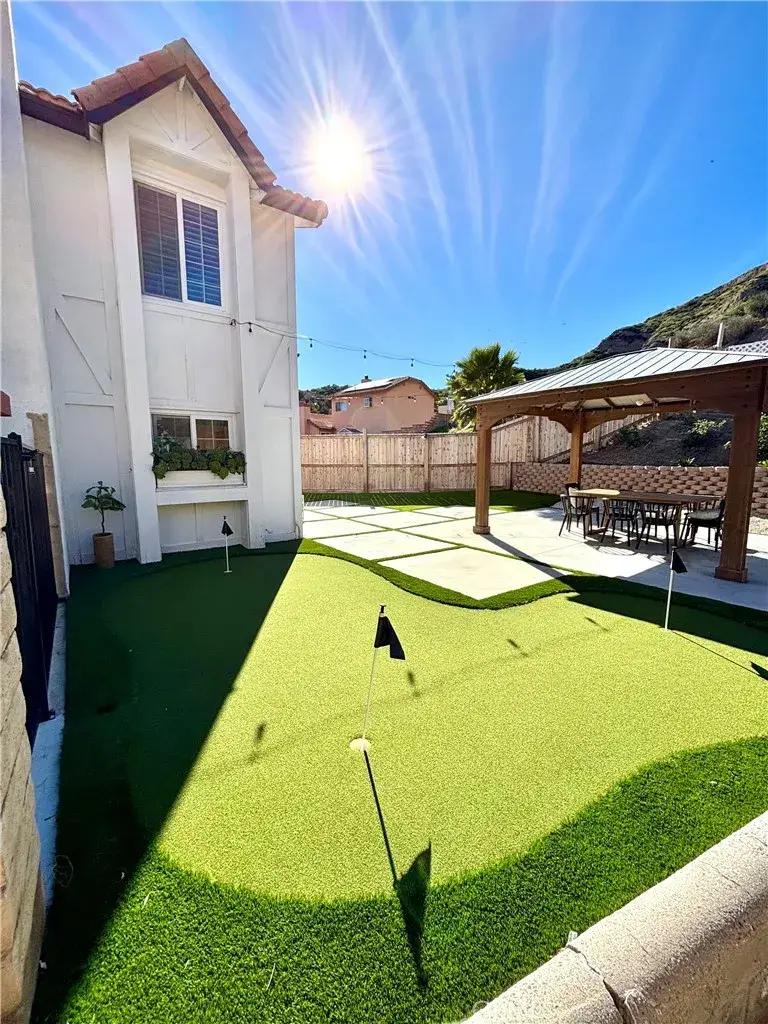 29161 Corales, Canyon Country, CA 91387 - Image #2