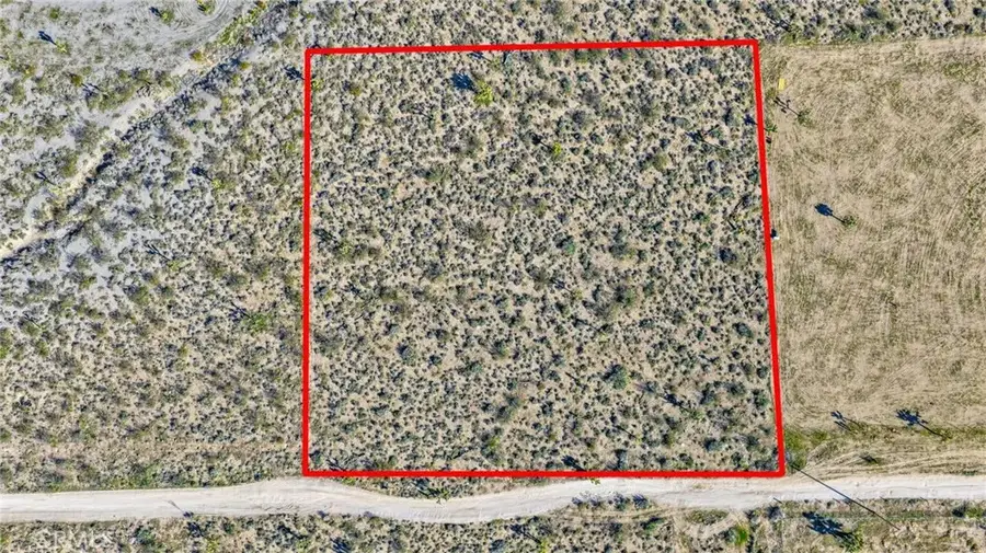 11982 Redwood, Pinon Hills, CA 92372 - #2