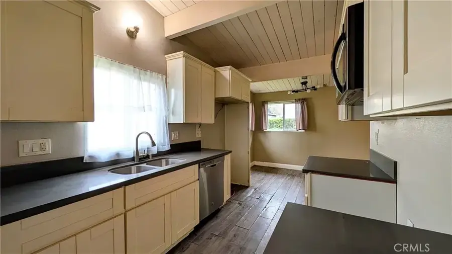 1696 Manor Circle, Pomona, CA 91766 - #3