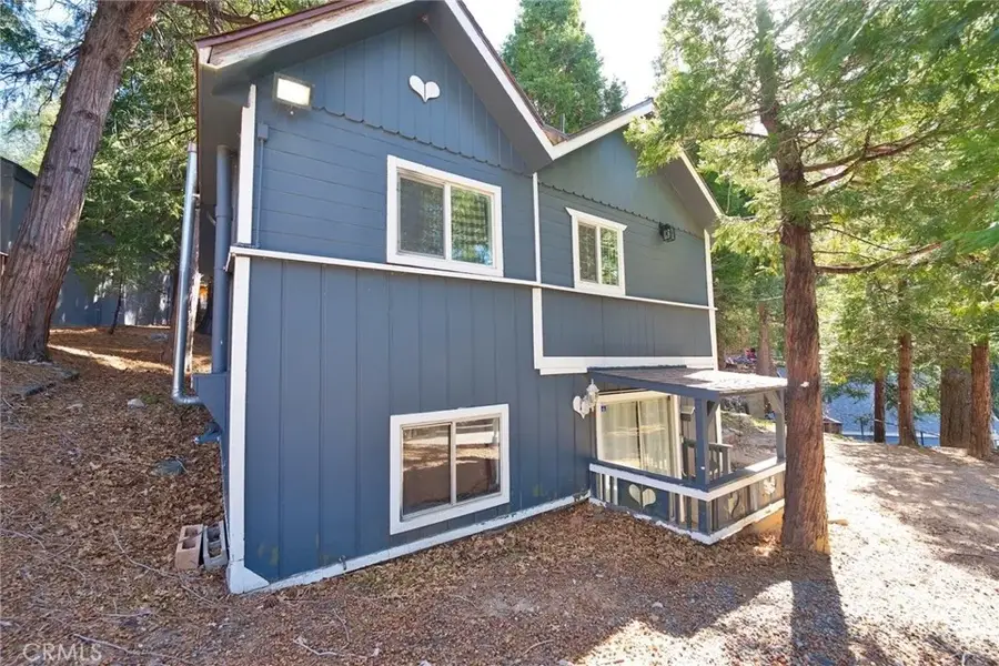 29083 Hook Creek, Cedar Glen, CA 92321 - #2